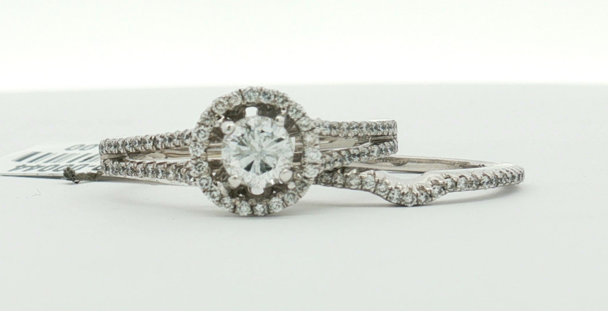 Diamond Engagement Ring