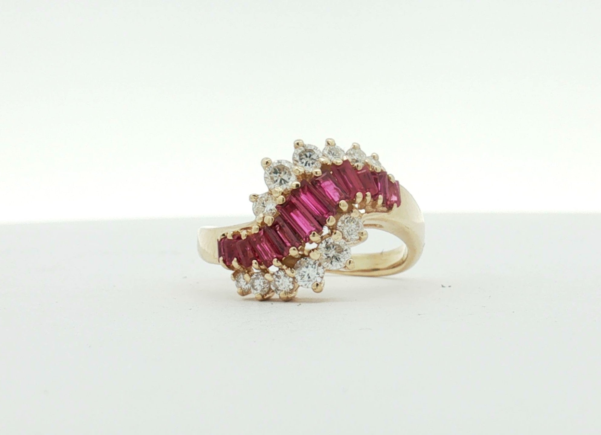 Diamond Fashion Rings - Women