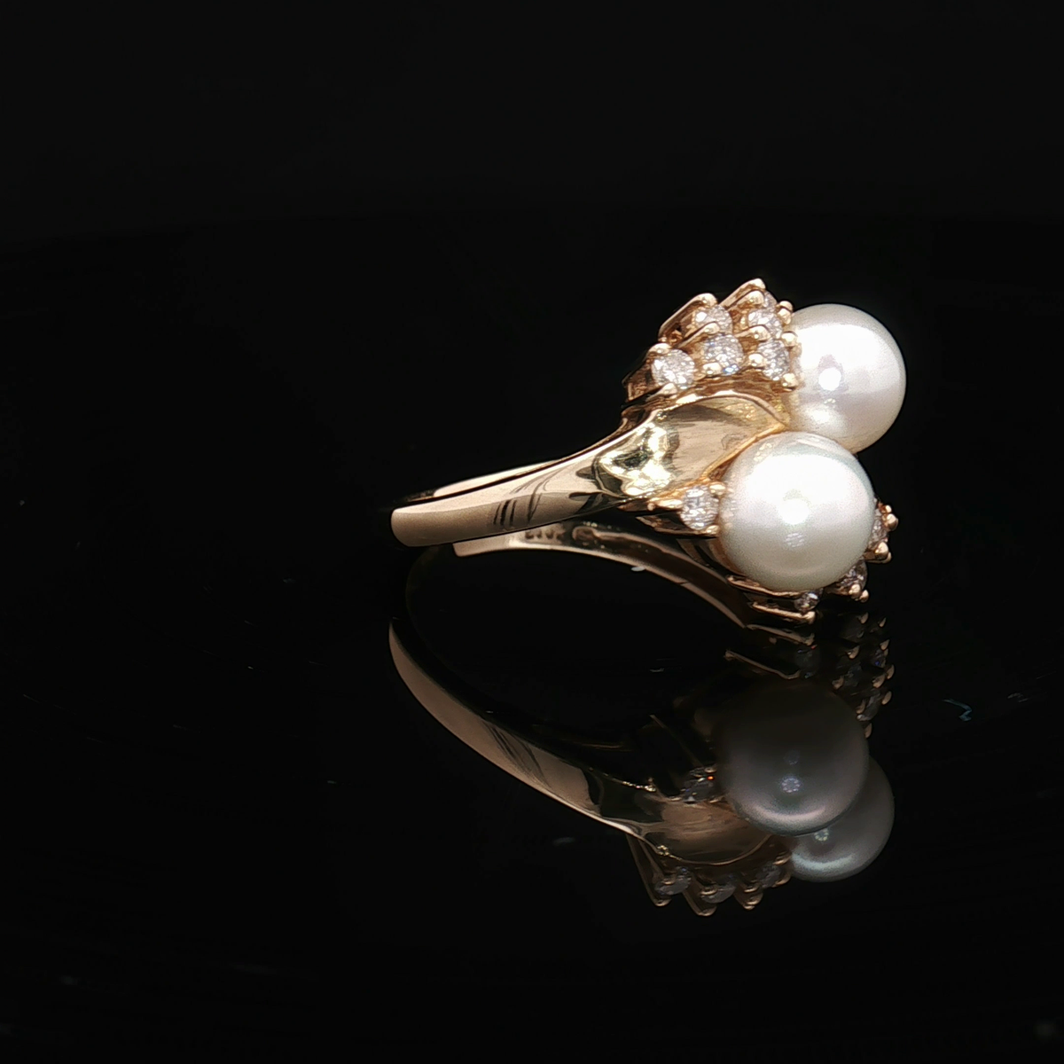 Pearl Ring