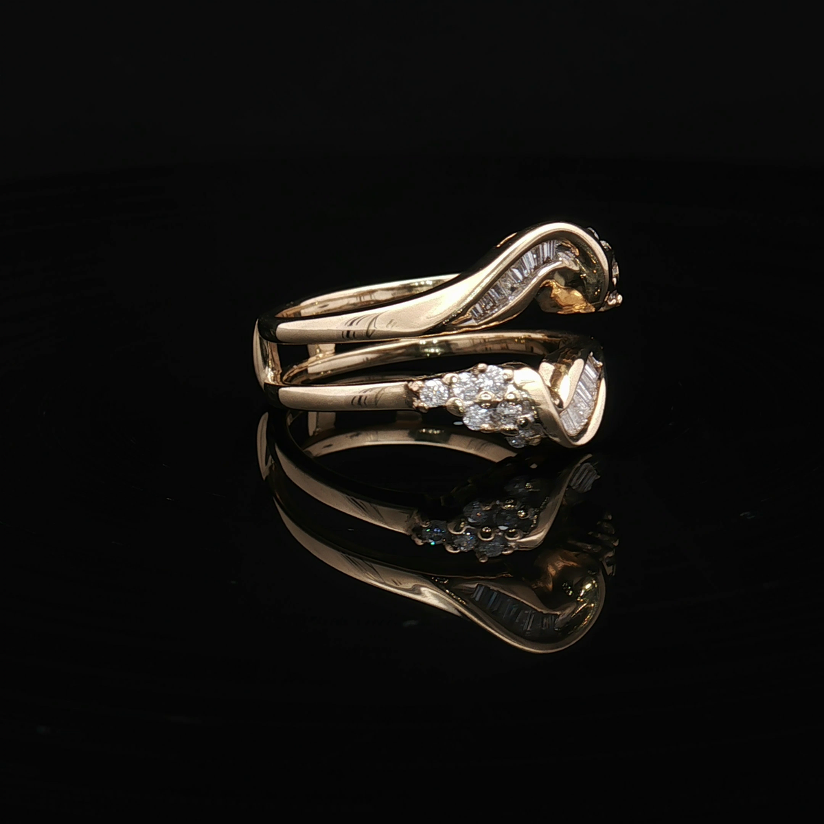 Diamond Wedding Bands  -  Women'