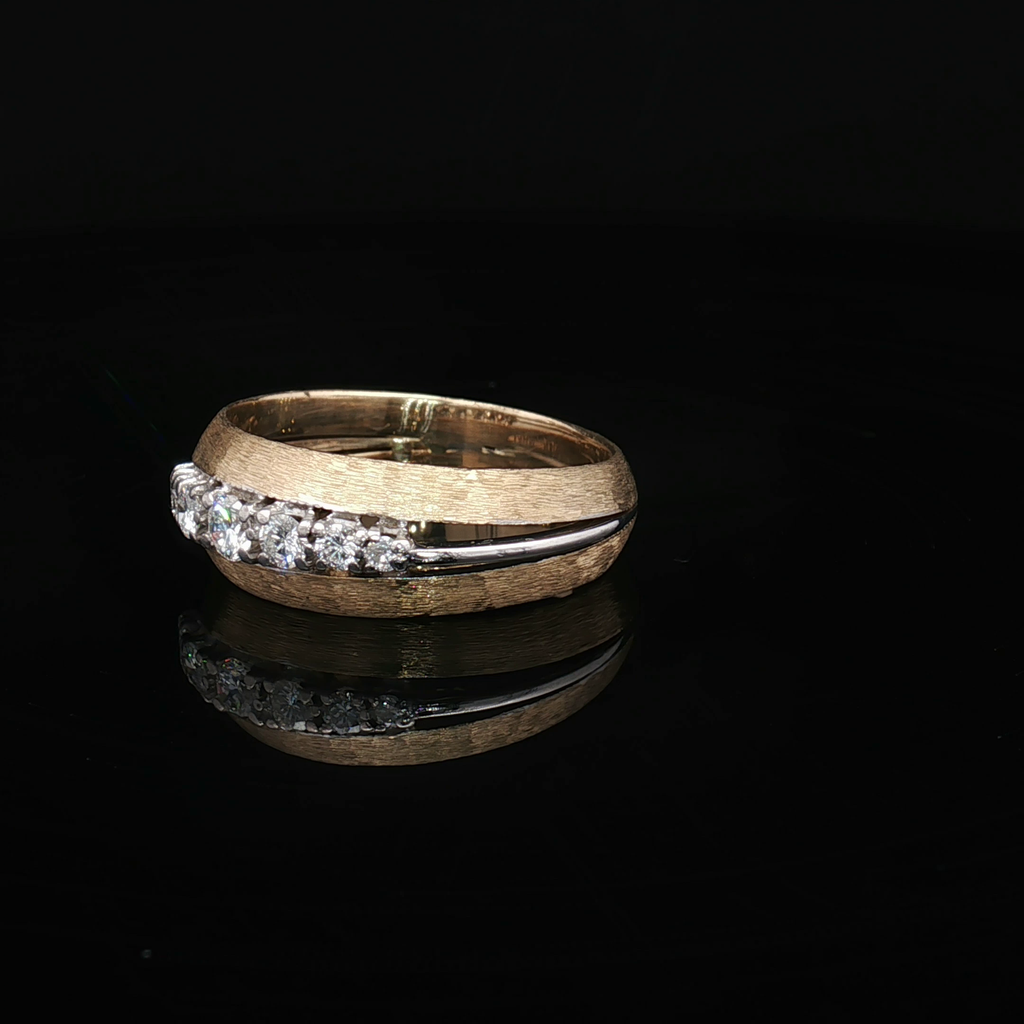 Diamond Fashion Rings - Women