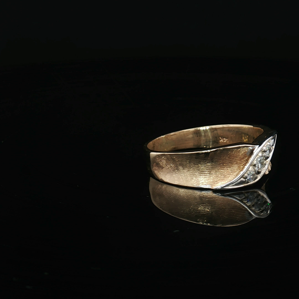 Diamond Fashion Rings - Women