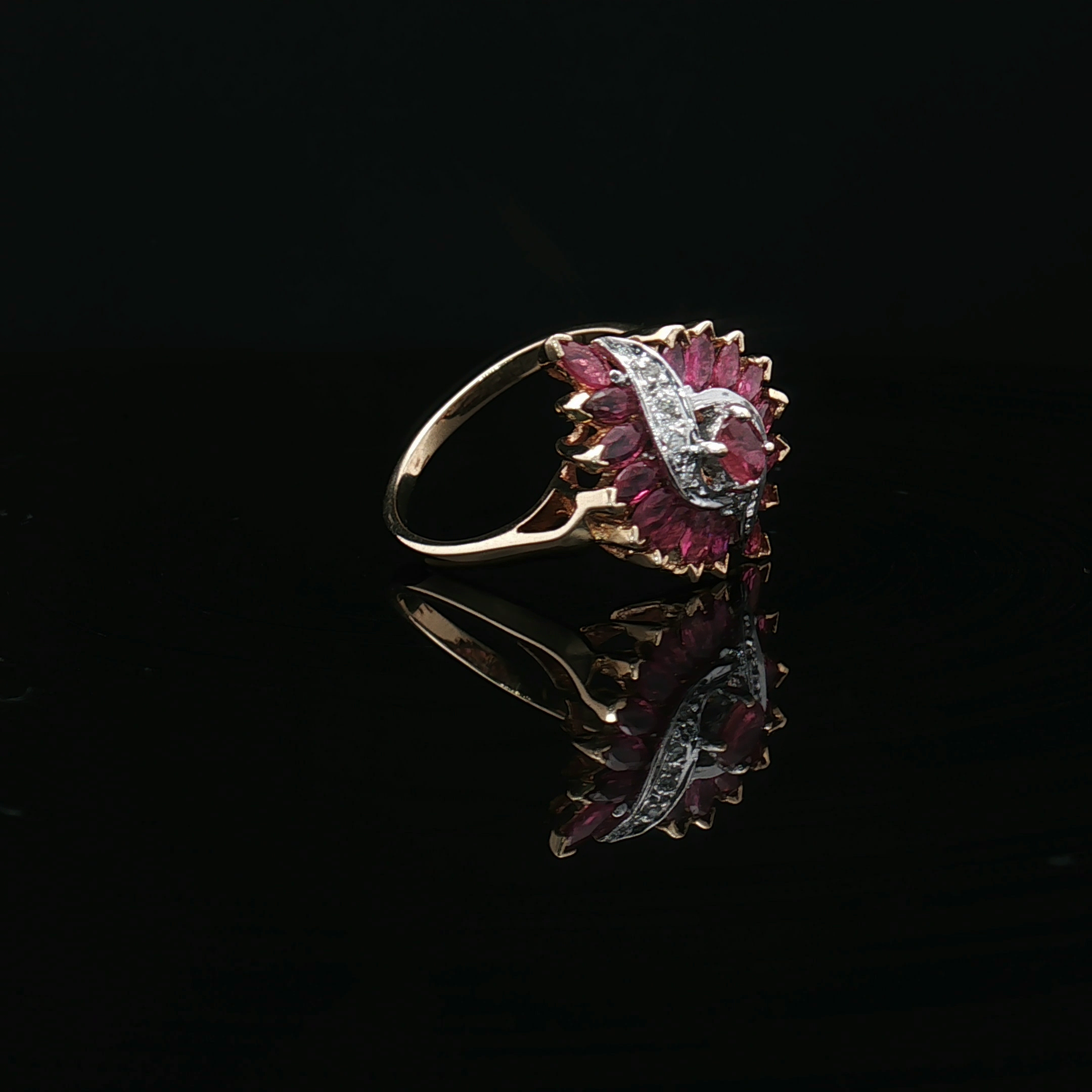 Colored Stone Rings  -  Women'