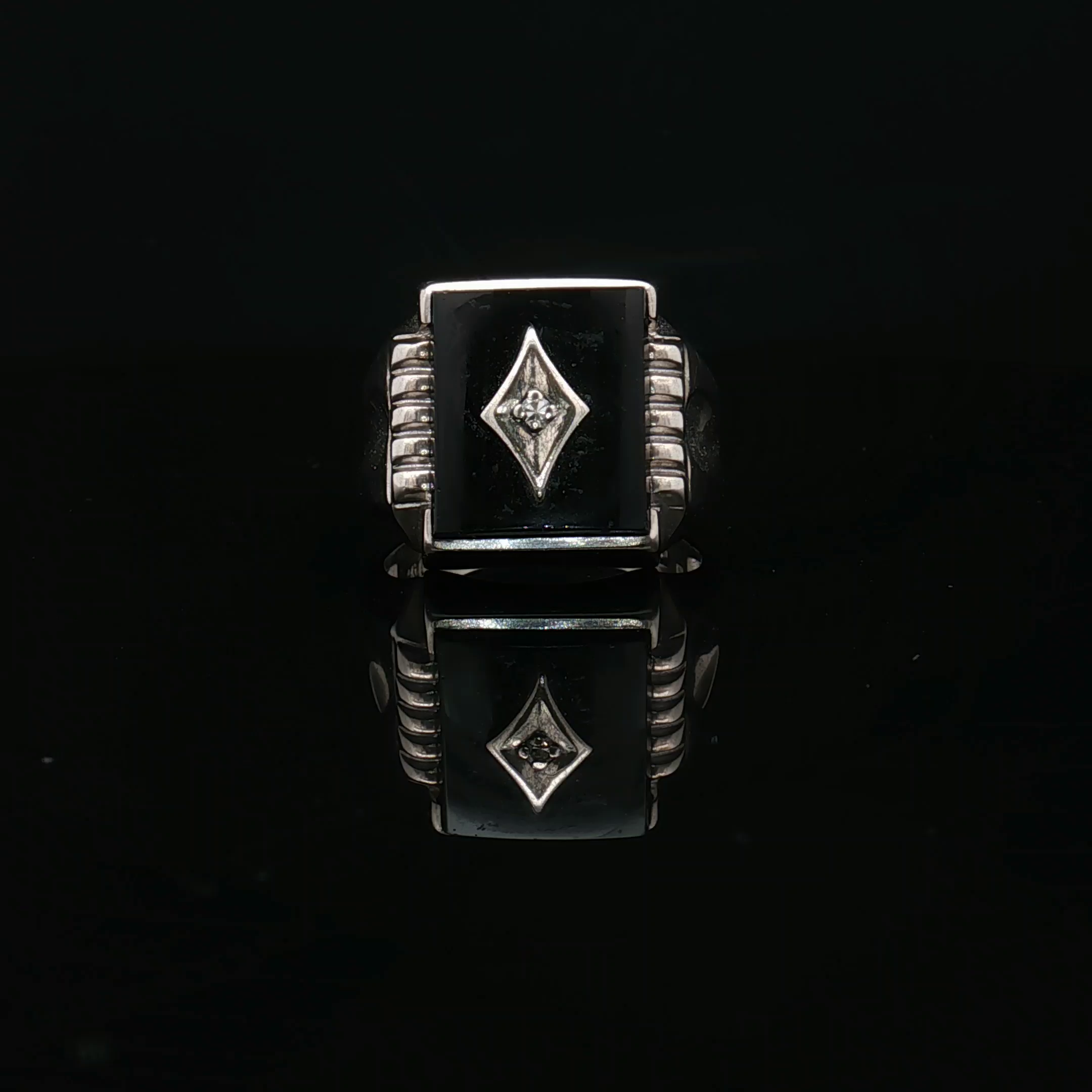 Colored Stone Rings  -  Men'