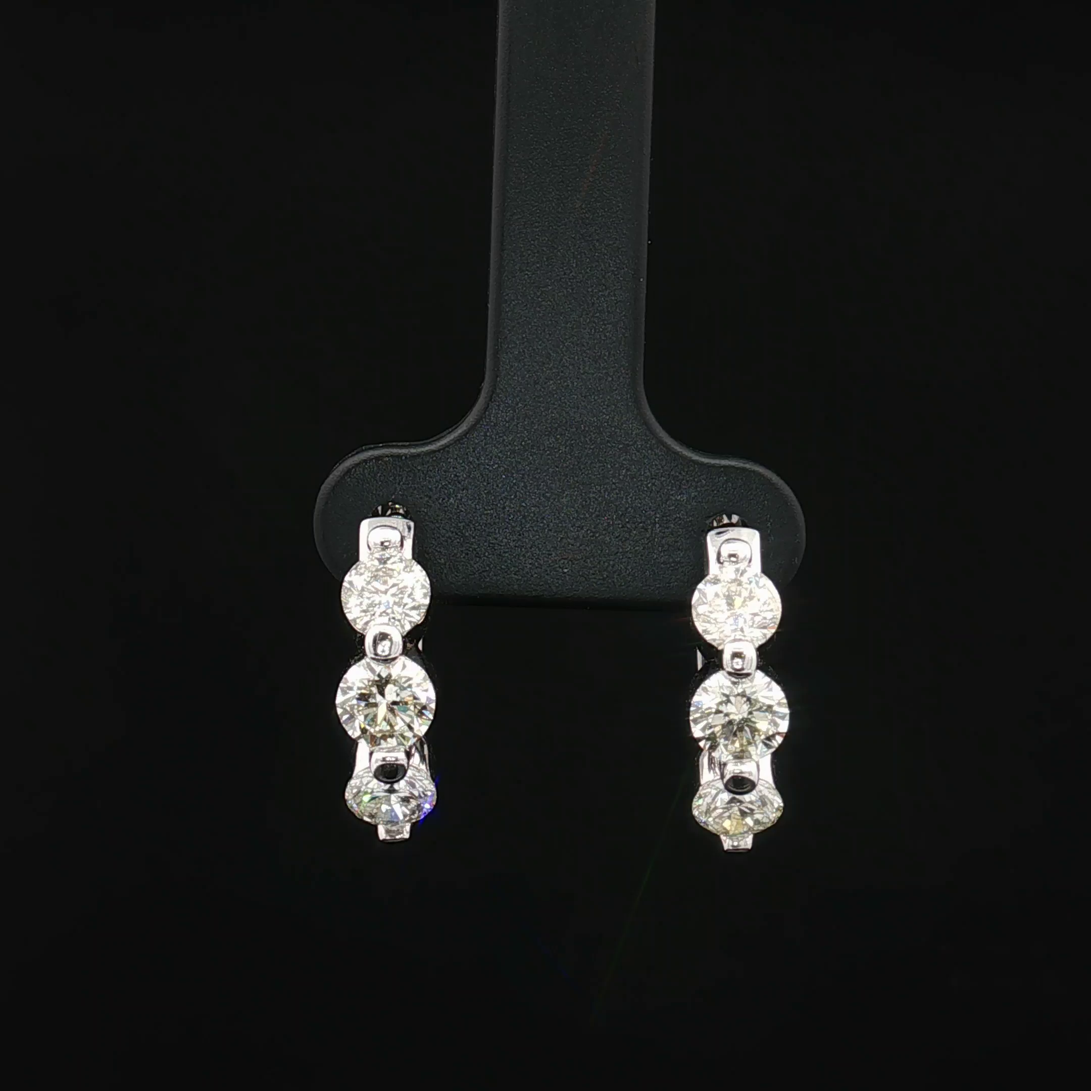 Diamond Earring