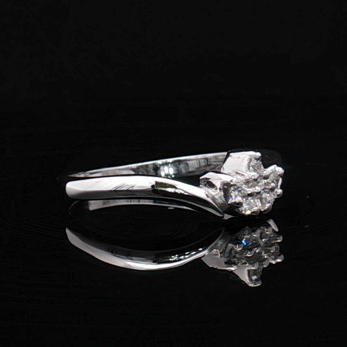 Diamond Fashion Rings - Women