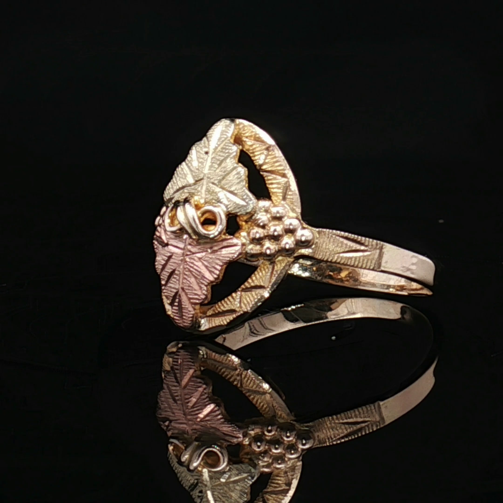 Precious Metal (No Stones) Fashion Rings - Women'