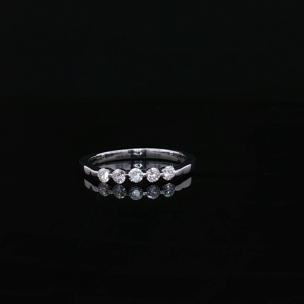 Diamond Wedding Bands  -  Women'