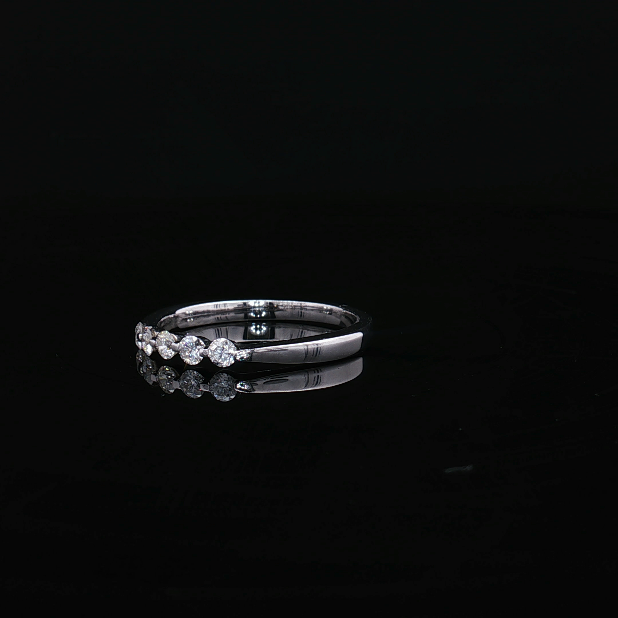 Diamond Wedding Bands  -  Women'