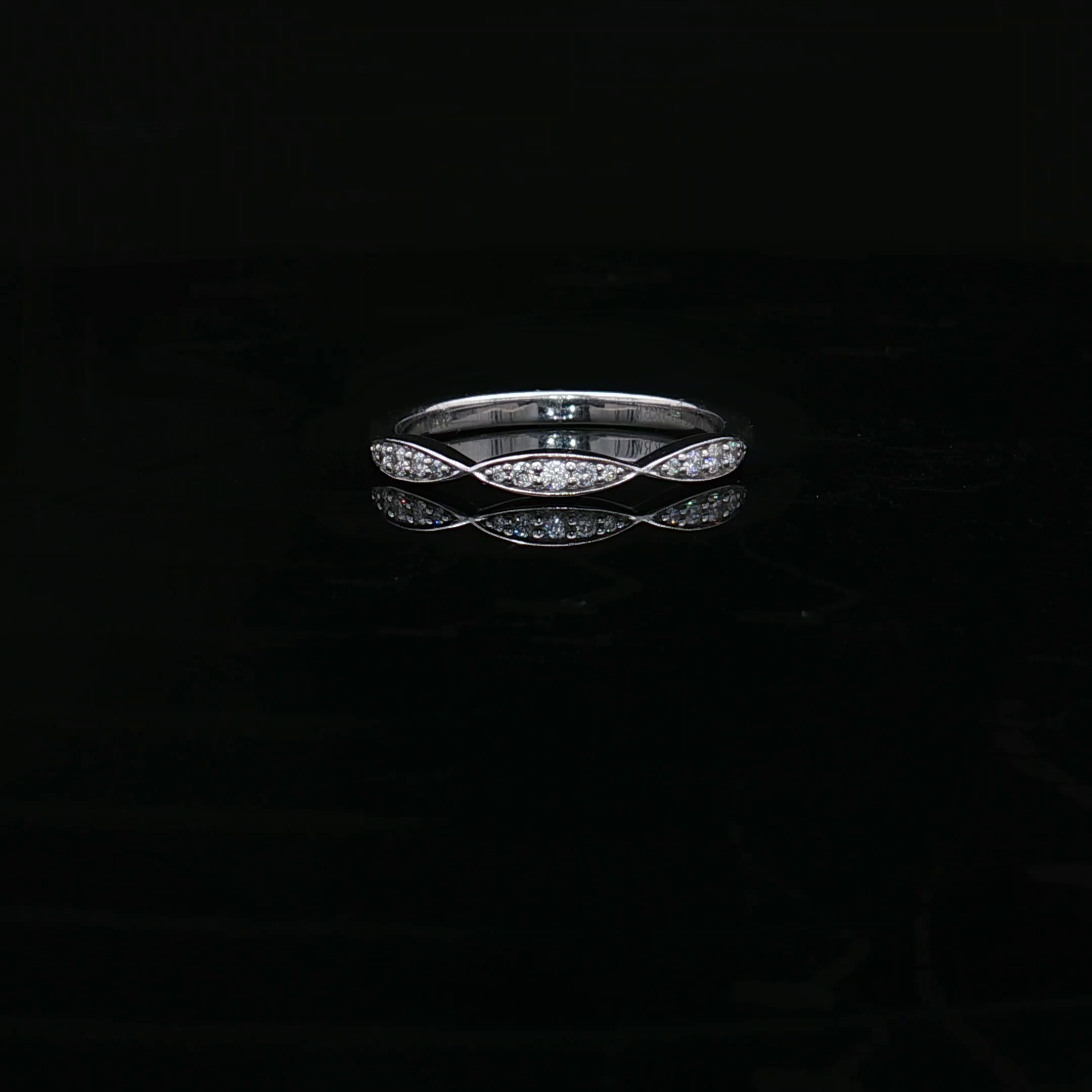 Diamond Wedding Bands  -  Women'
