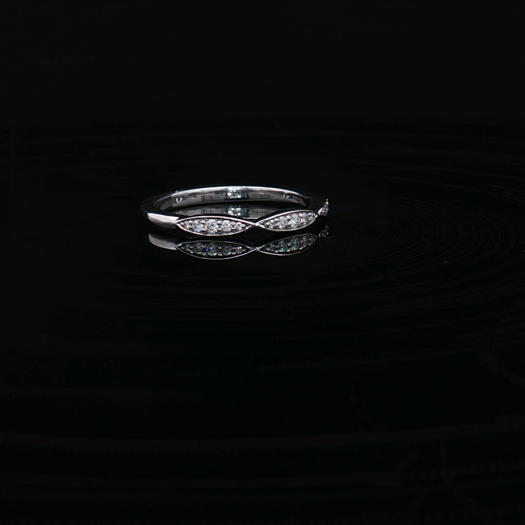 Diamond Wedding Bands  -  Women'