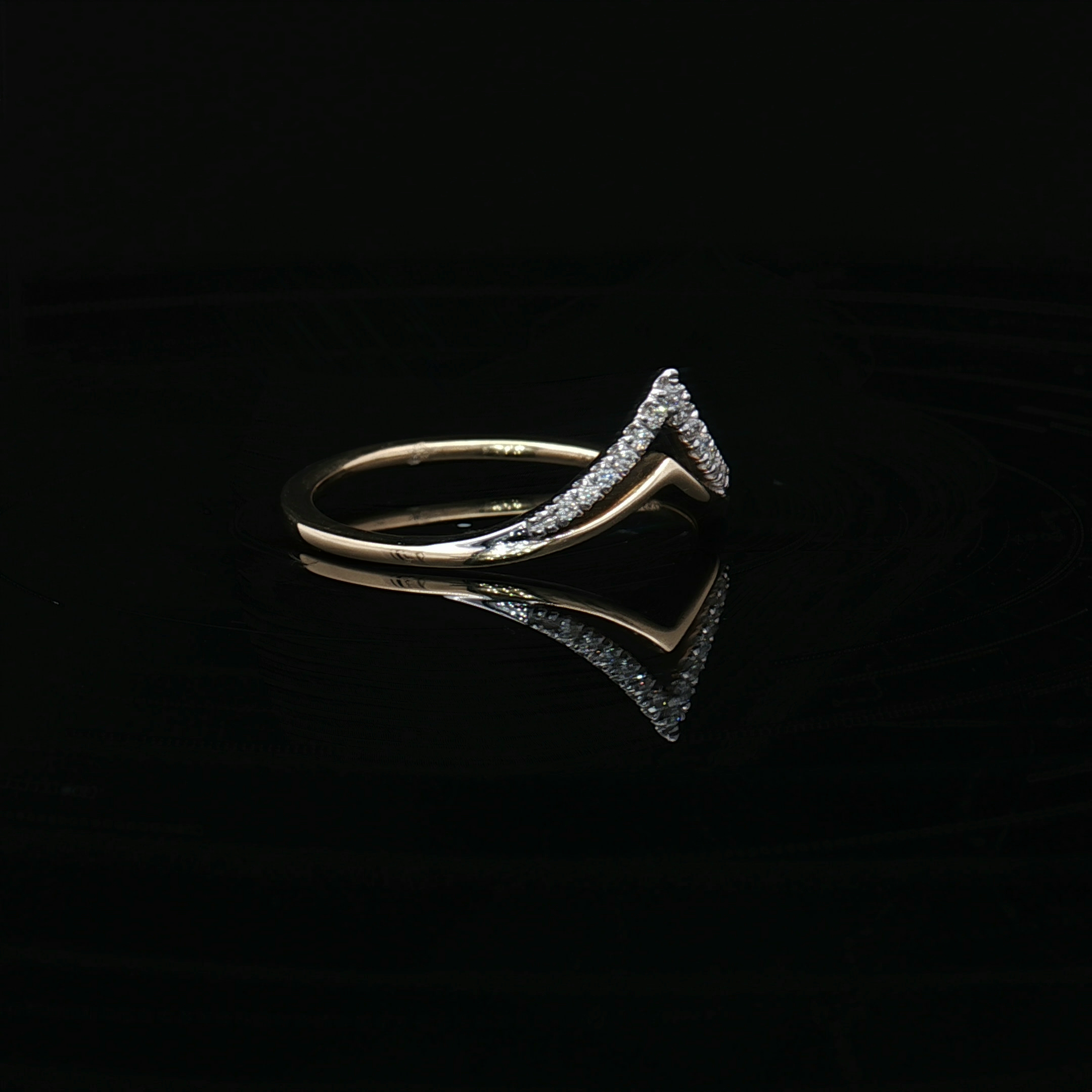 Diamond Wedding Bands  -  Women'