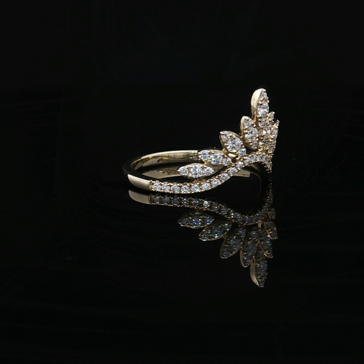 Diamond Wedding Bands  -  Women'