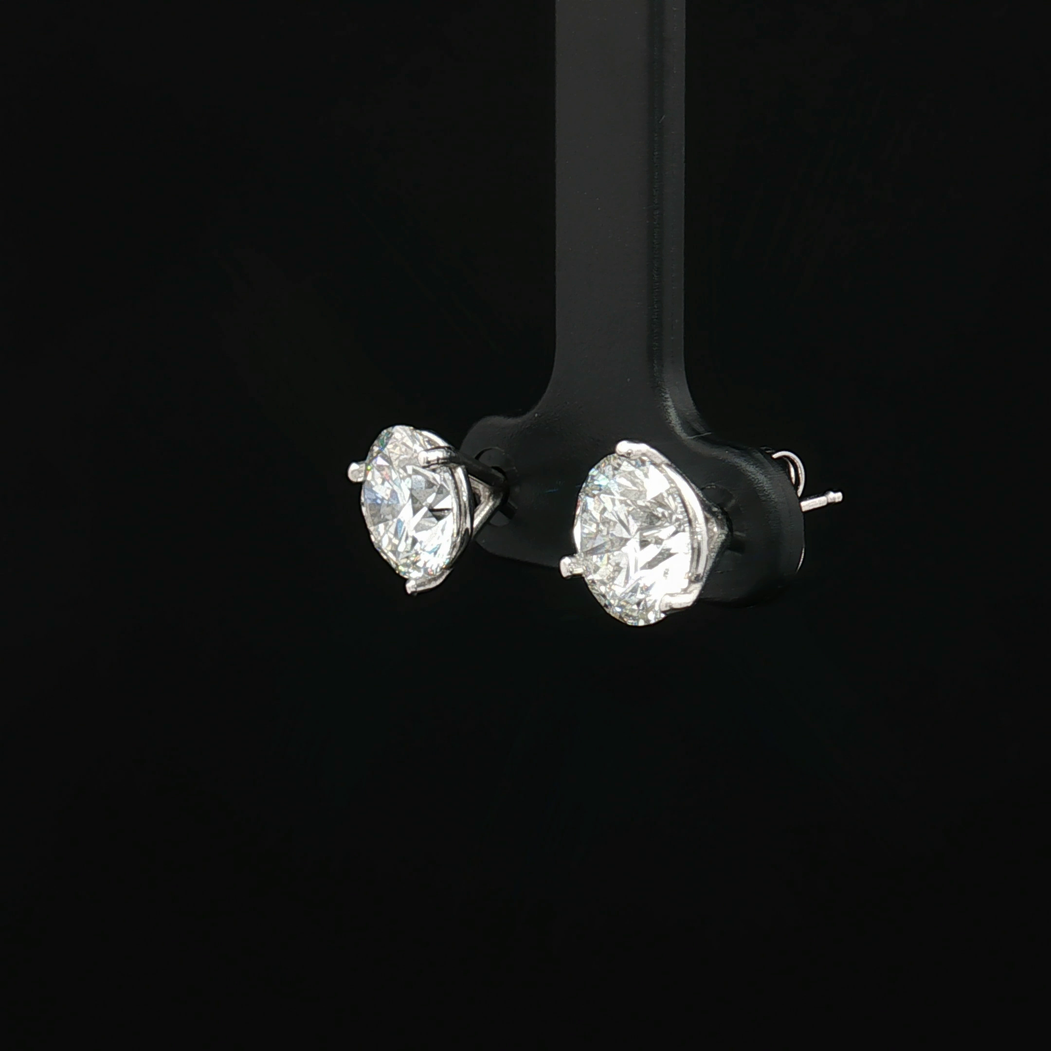 Diamond Earring