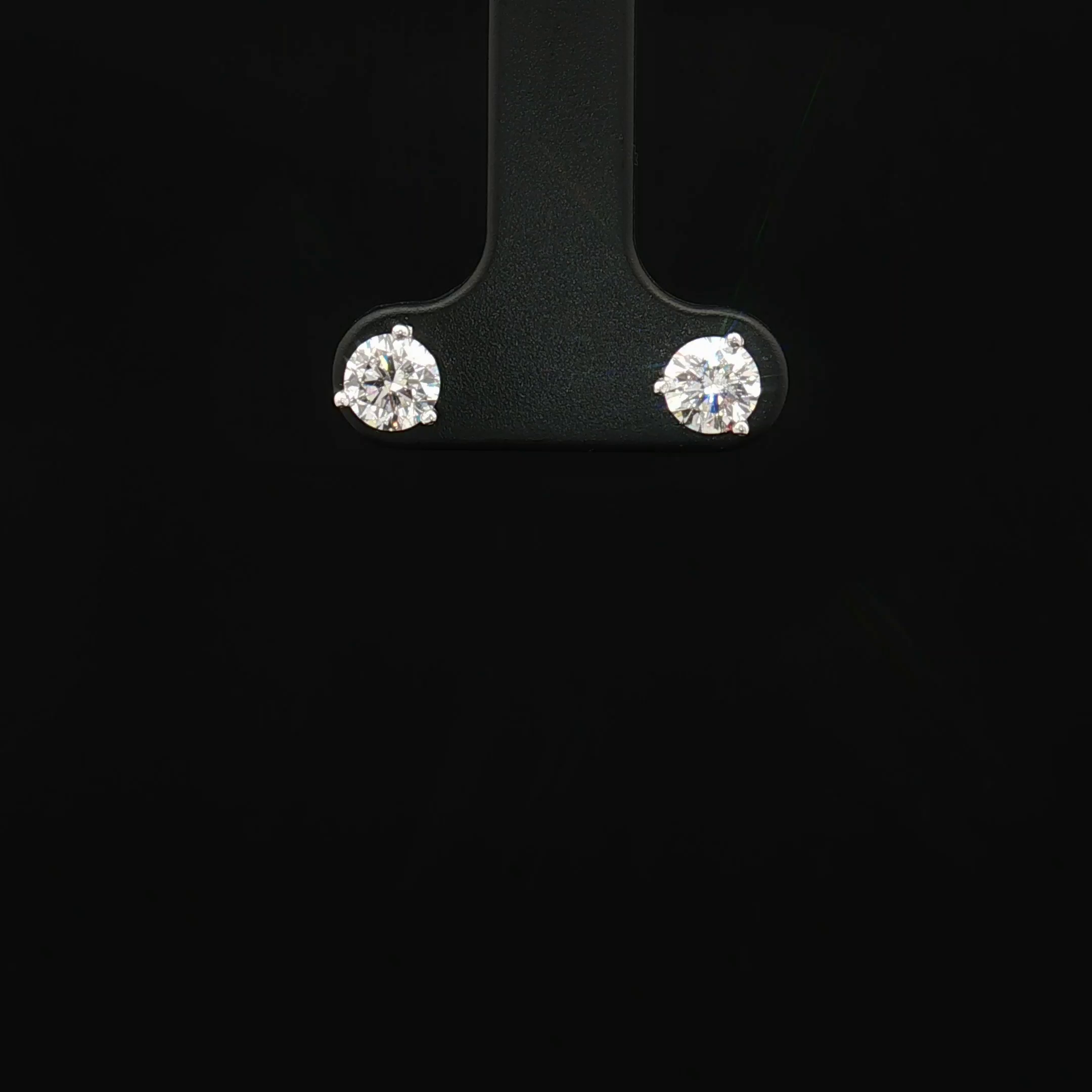 Diamond Earring