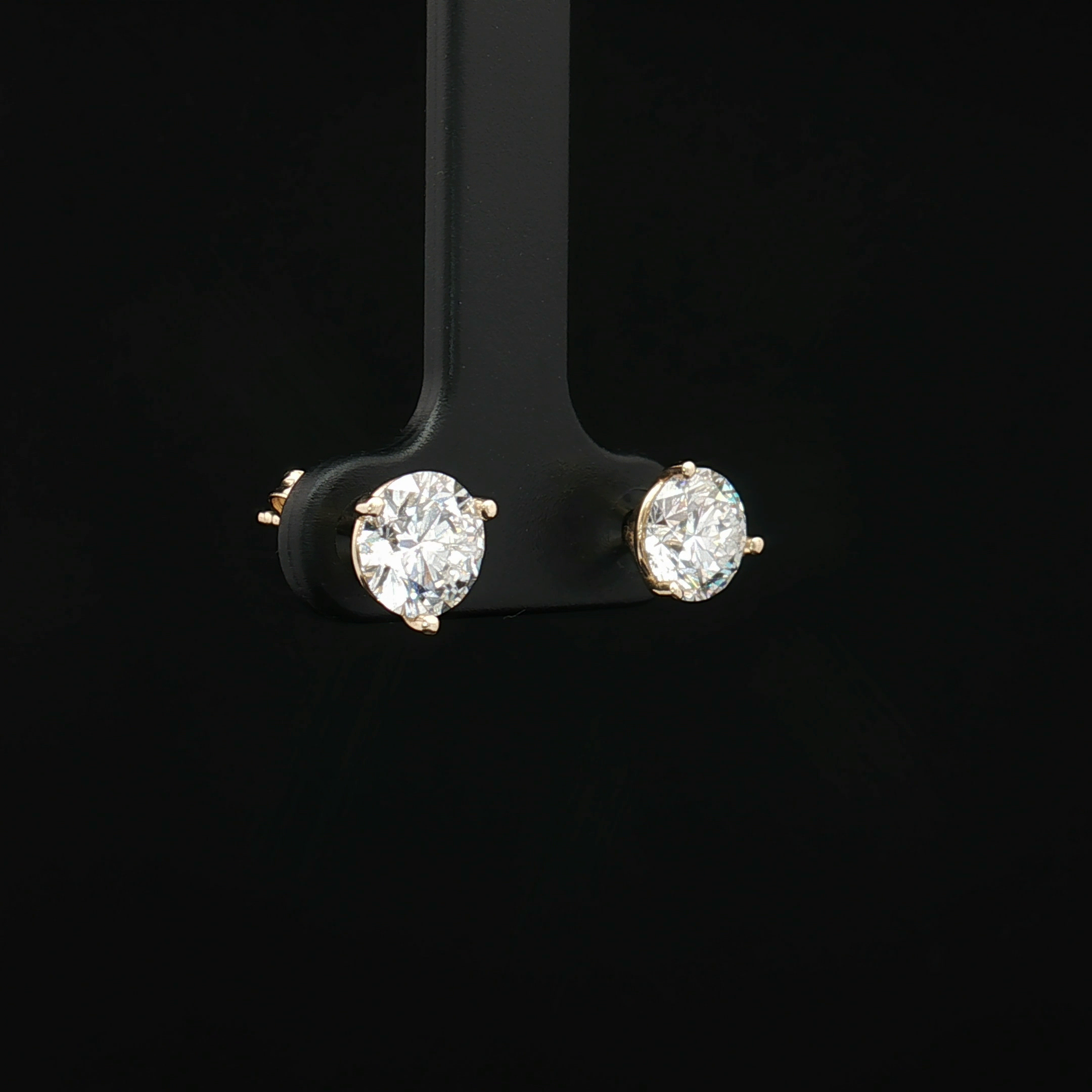 Diamond Earring