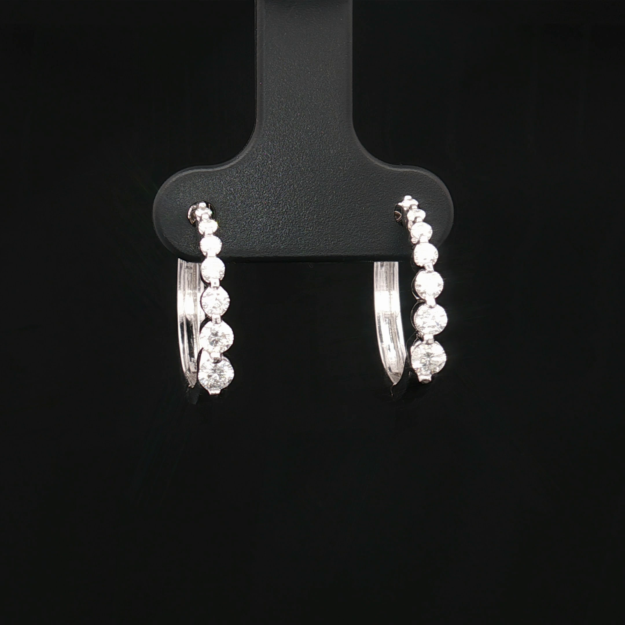 Diamond Earring