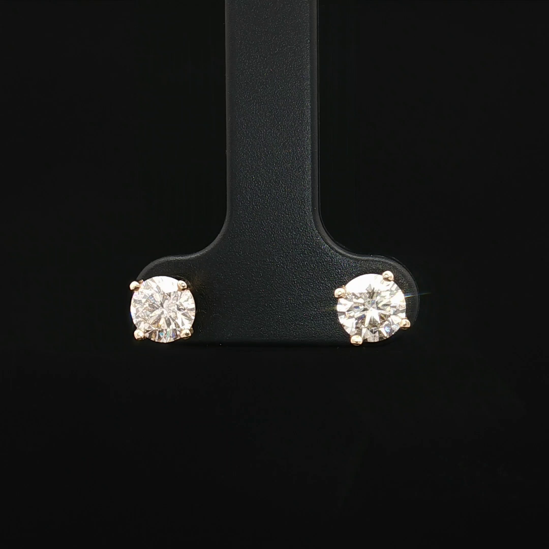 Diamond Earring