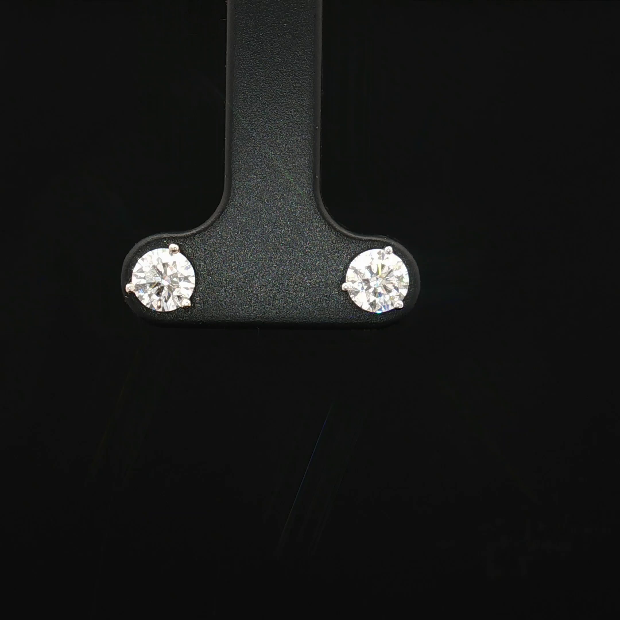Diamond Earring