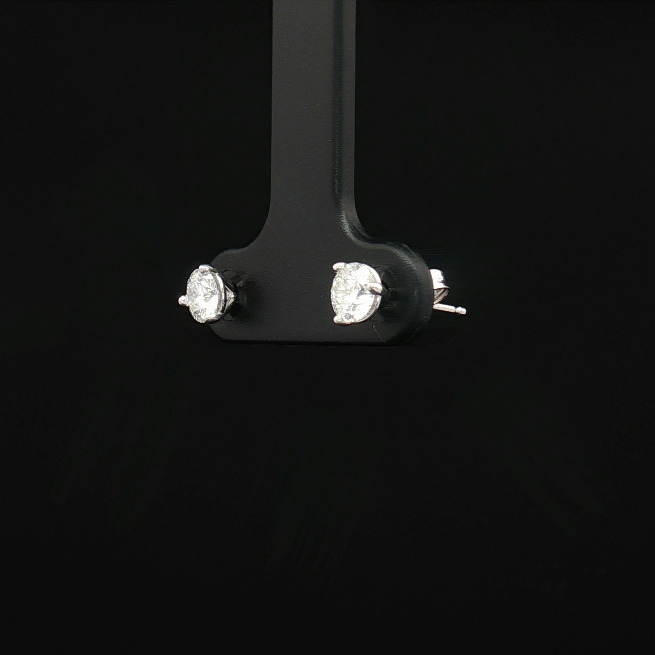 Diamond Earring