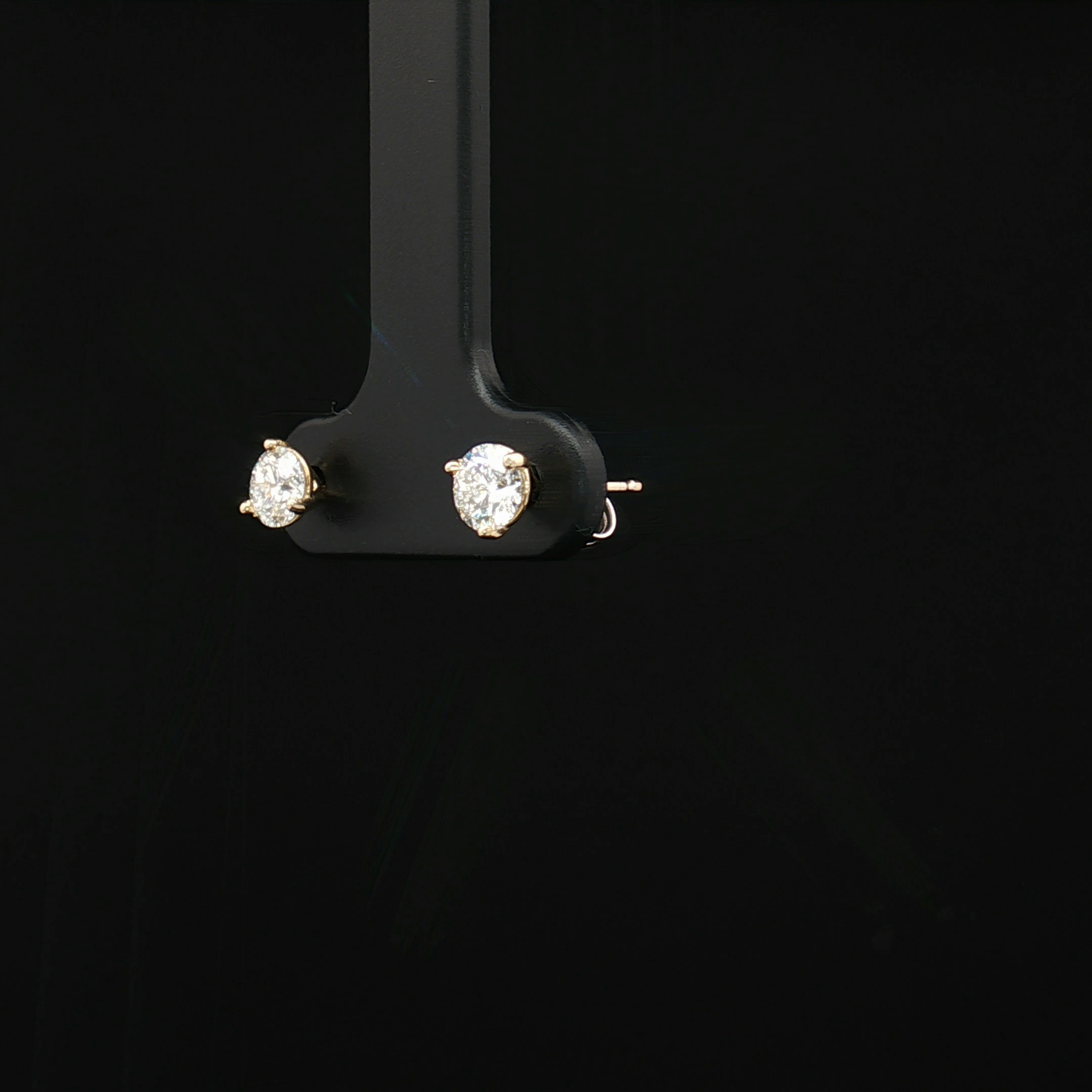 Diamond Earring