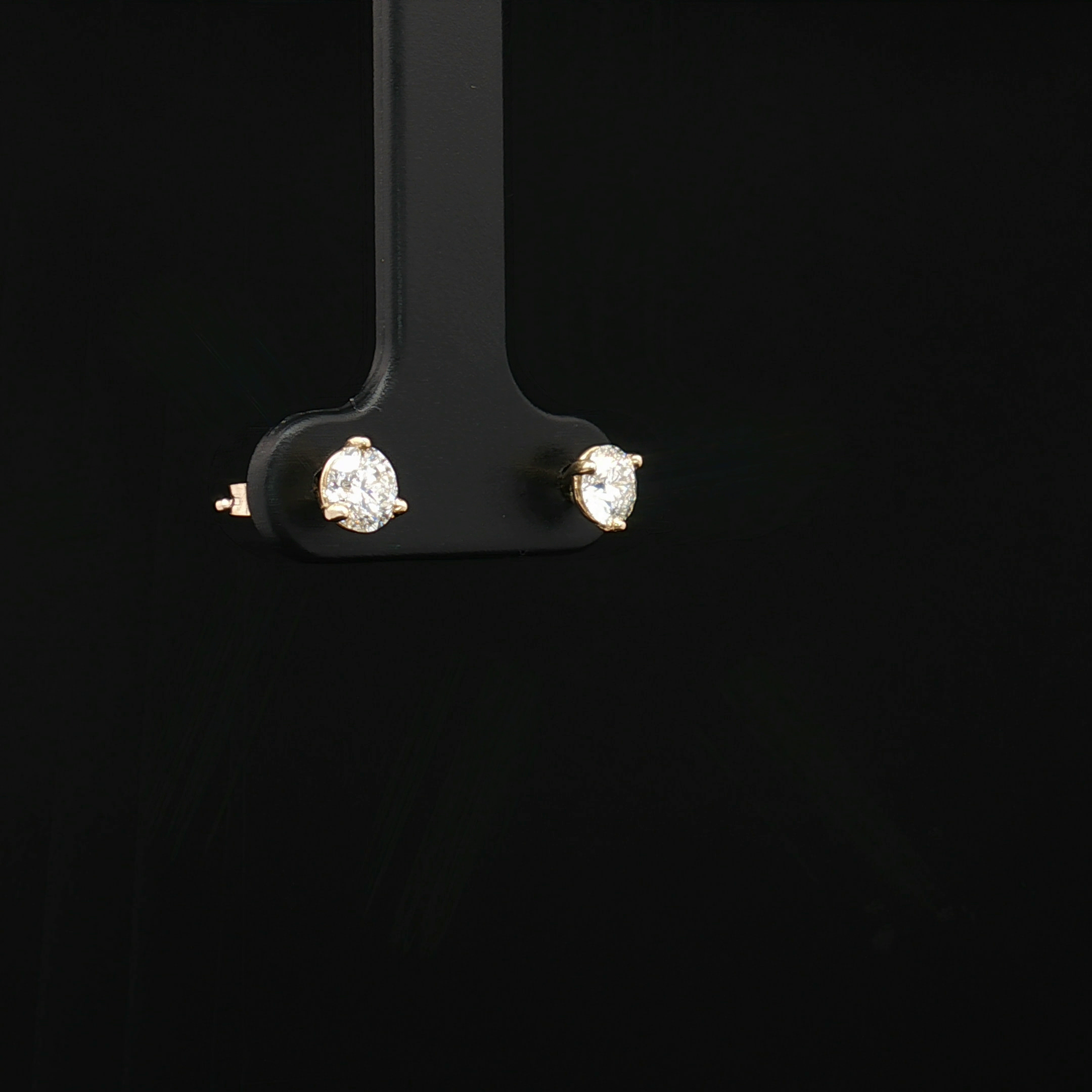 Diamond Earring