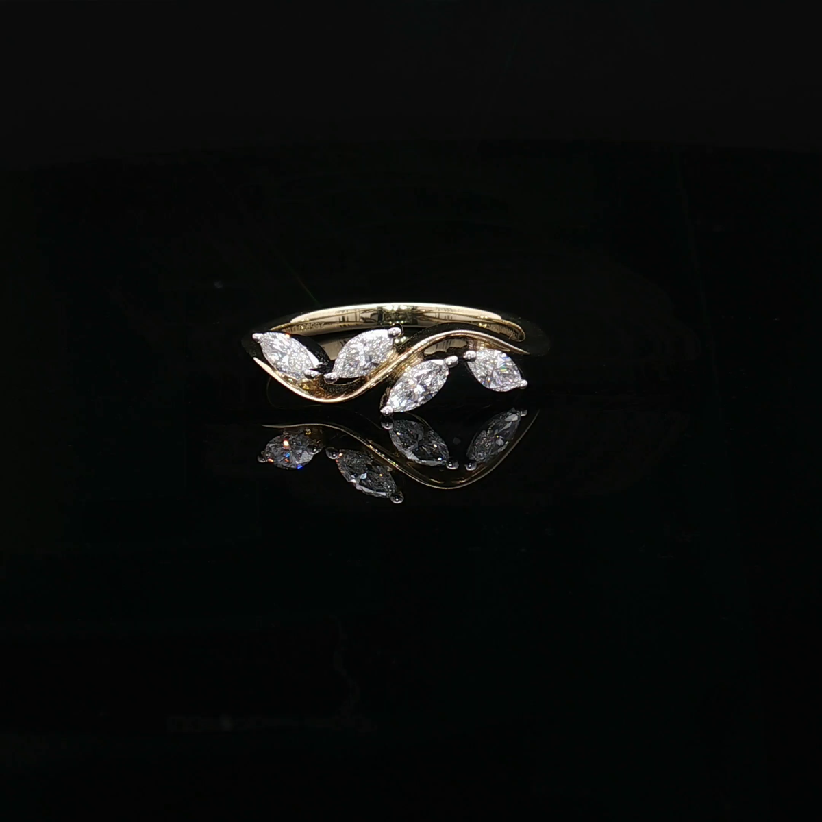 Diamond Fashion Rings - Women