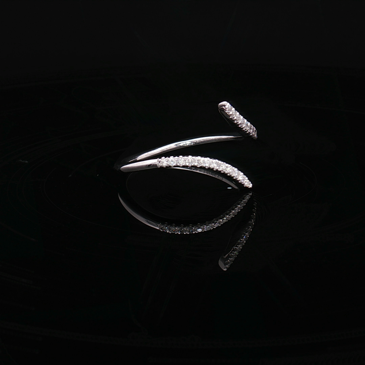 Diamond Fashion Rings - Women