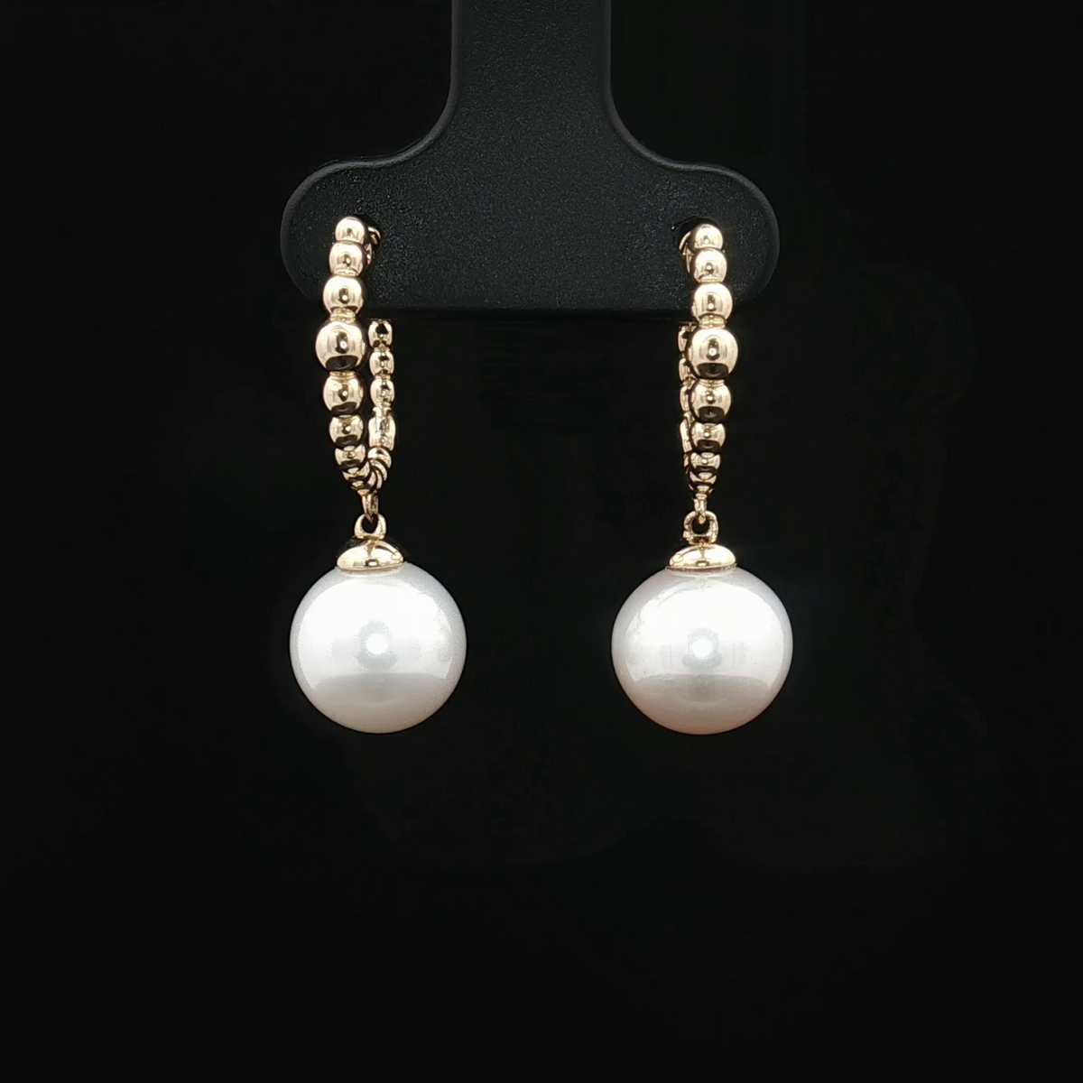 Pearl Earring