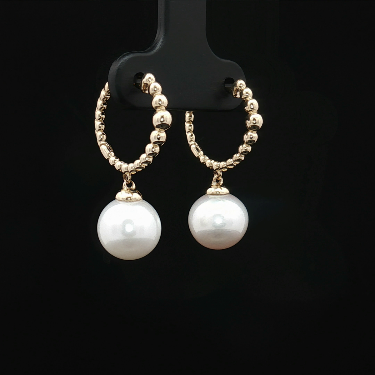 Pearl Earring