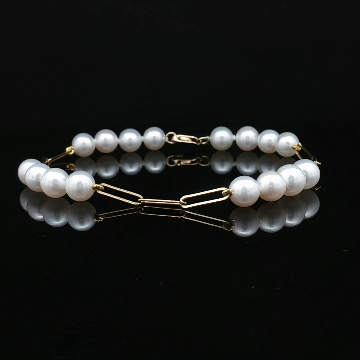 Pearl Bracelet