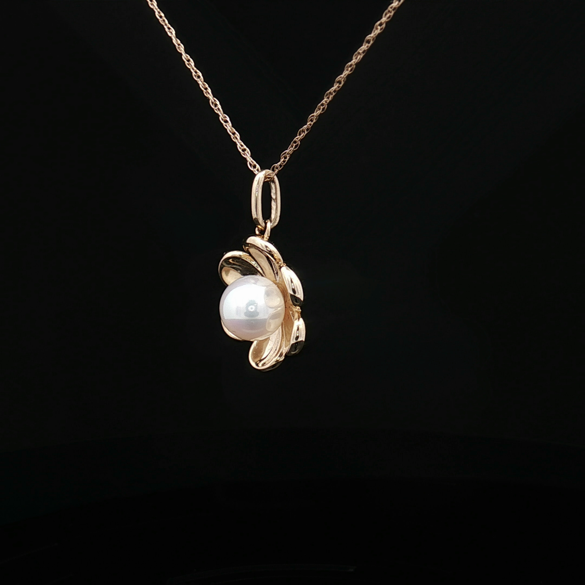 Pearl Pendant