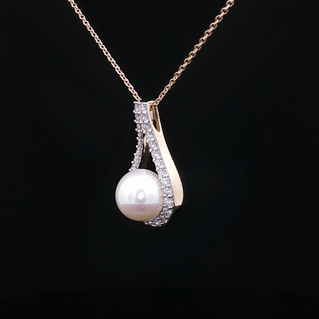 Pearl Pendant