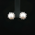 Pearl Earring
