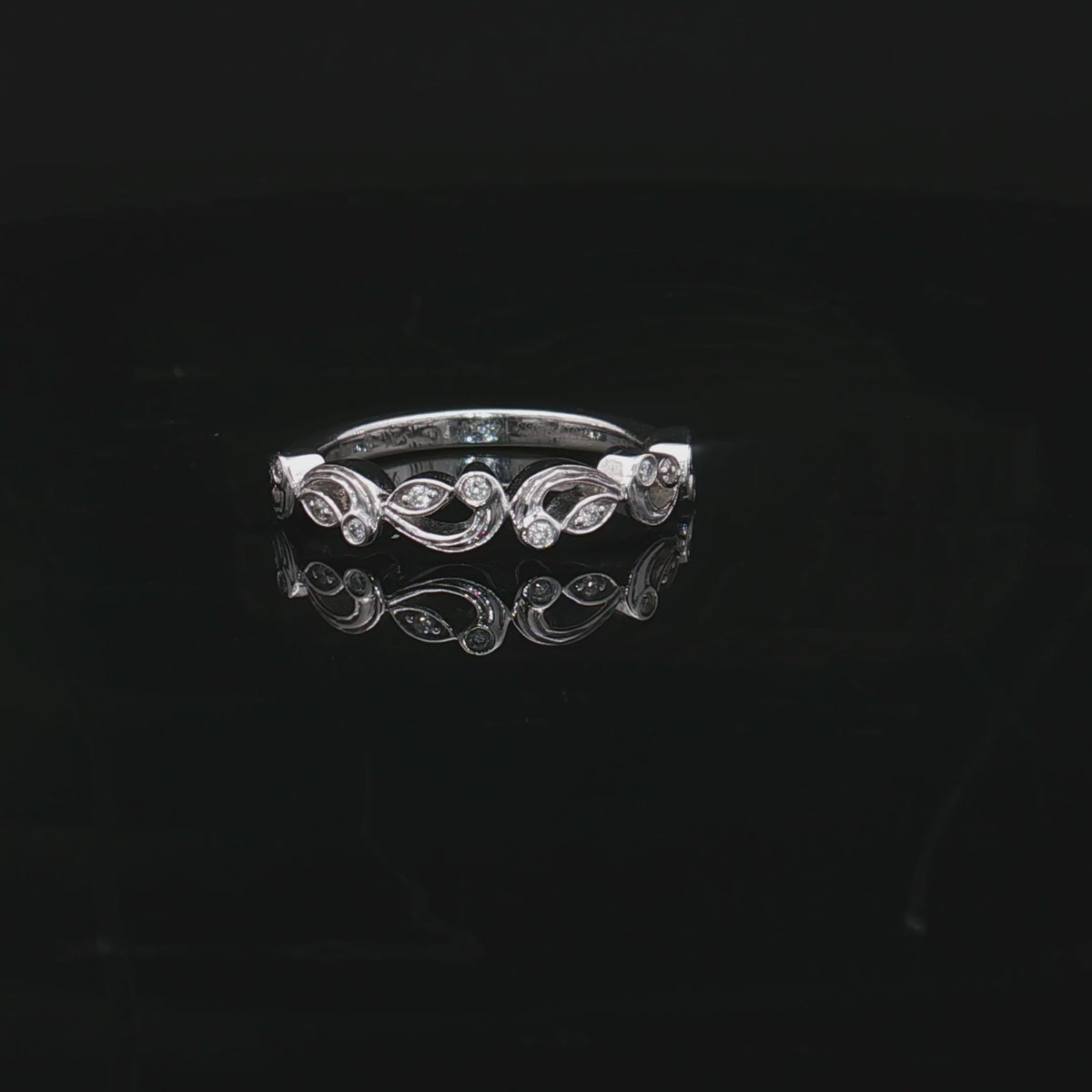 Diamond Fashion Rings - Women