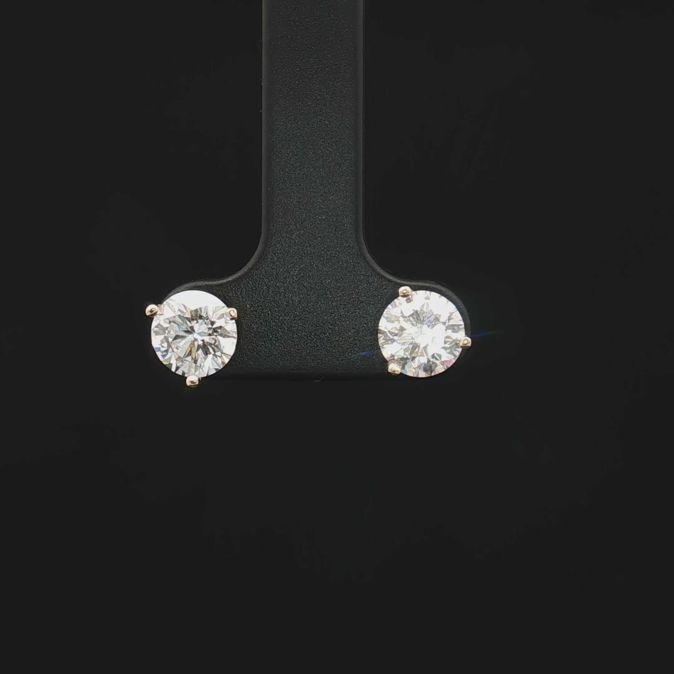 Diamond Earring