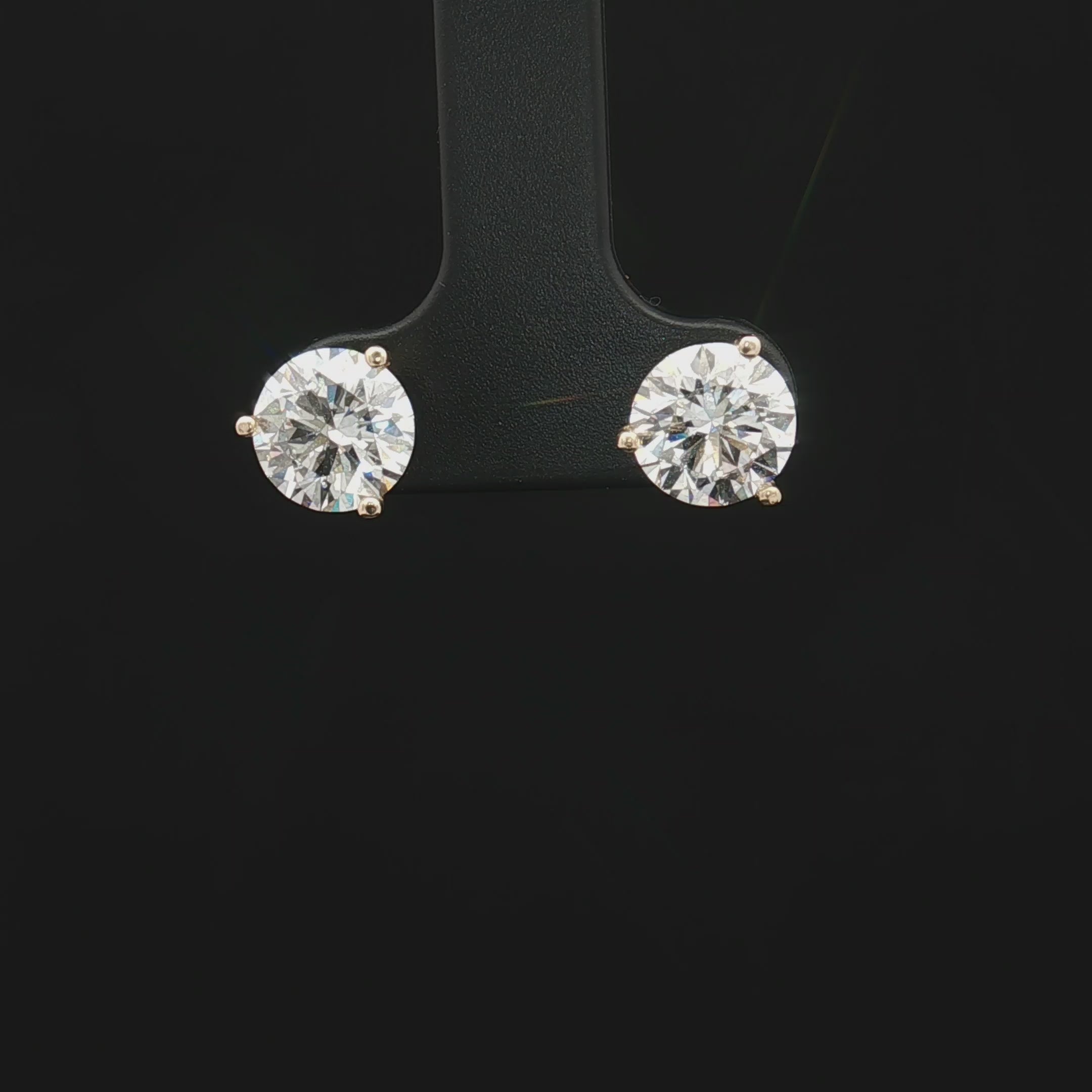 Diamond Earring