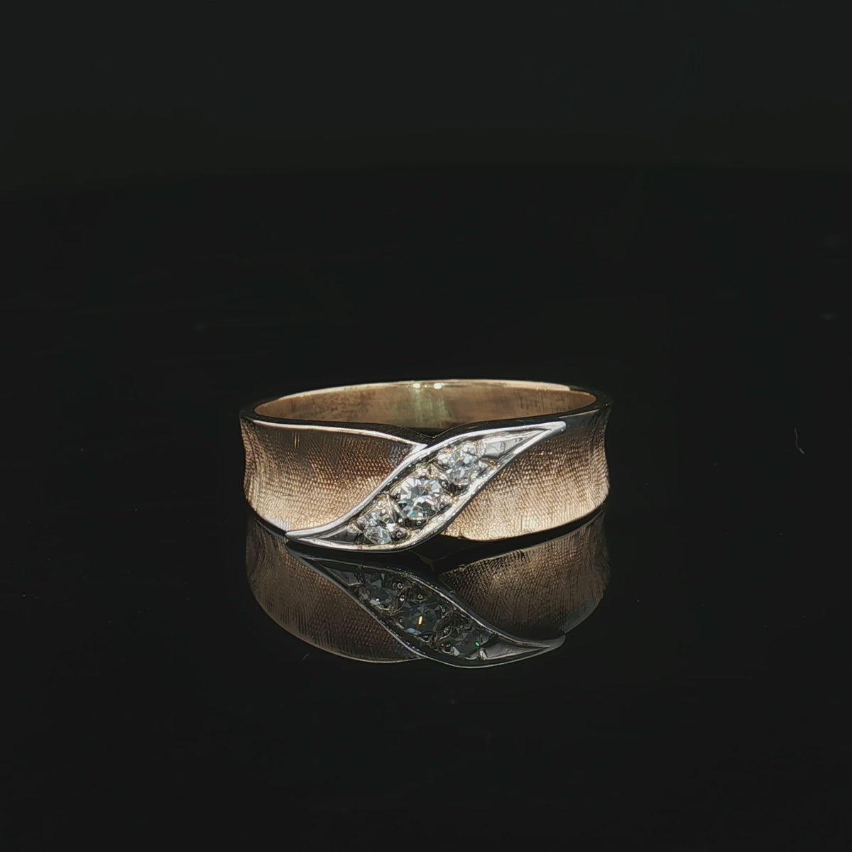 Diamond Fashion Rings - Women