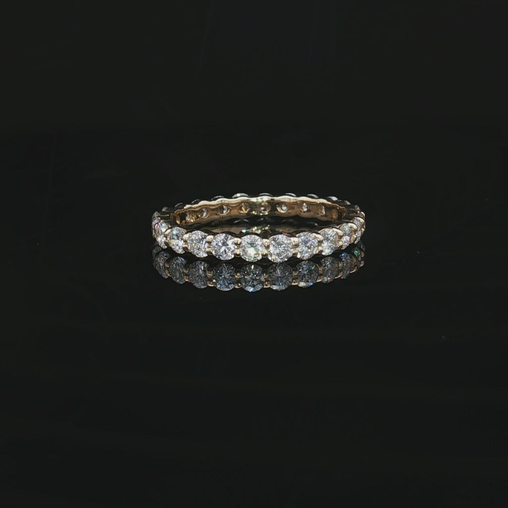 Diamond Wedding Bands  -  Women'