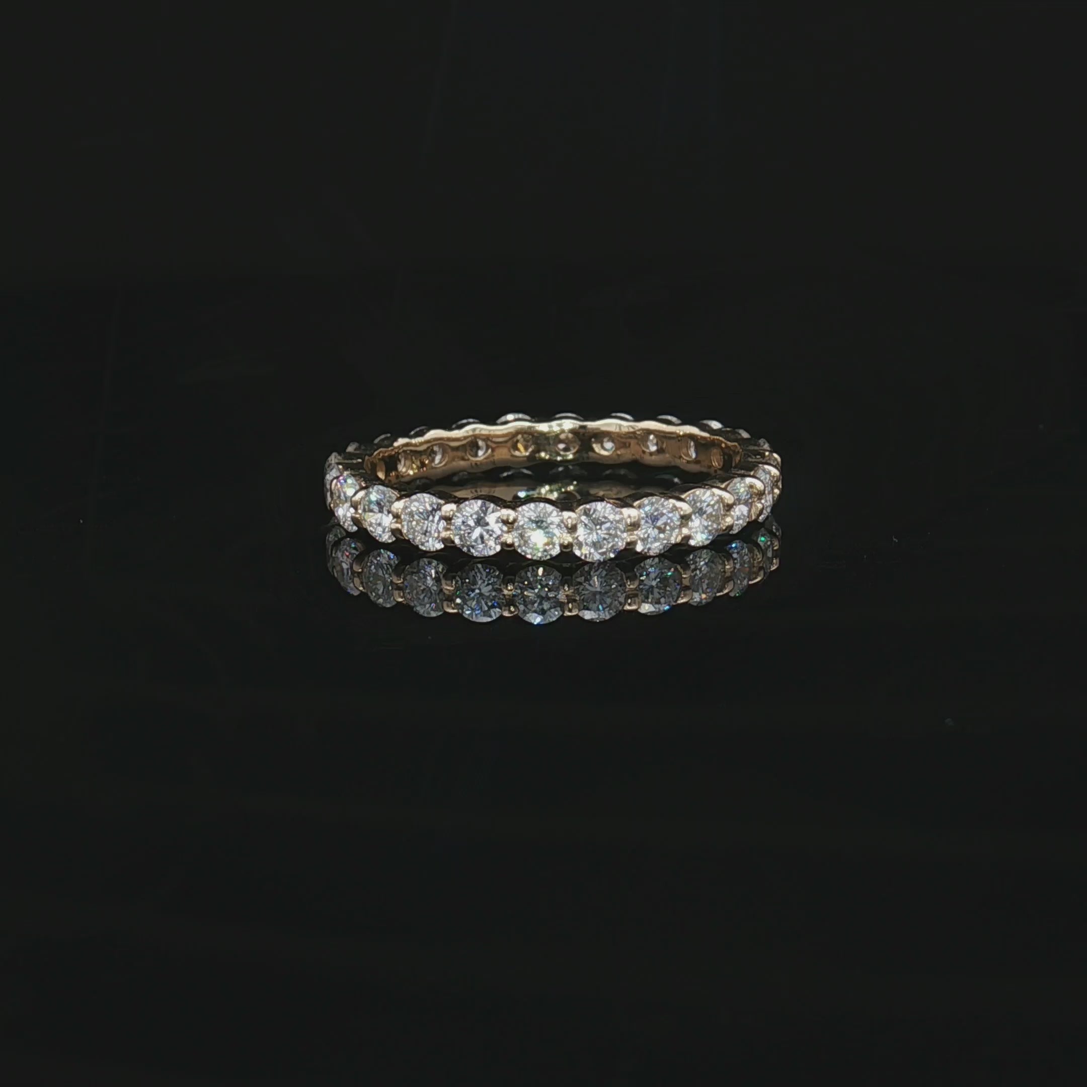 Diamond Wedding Bands  -  Women'