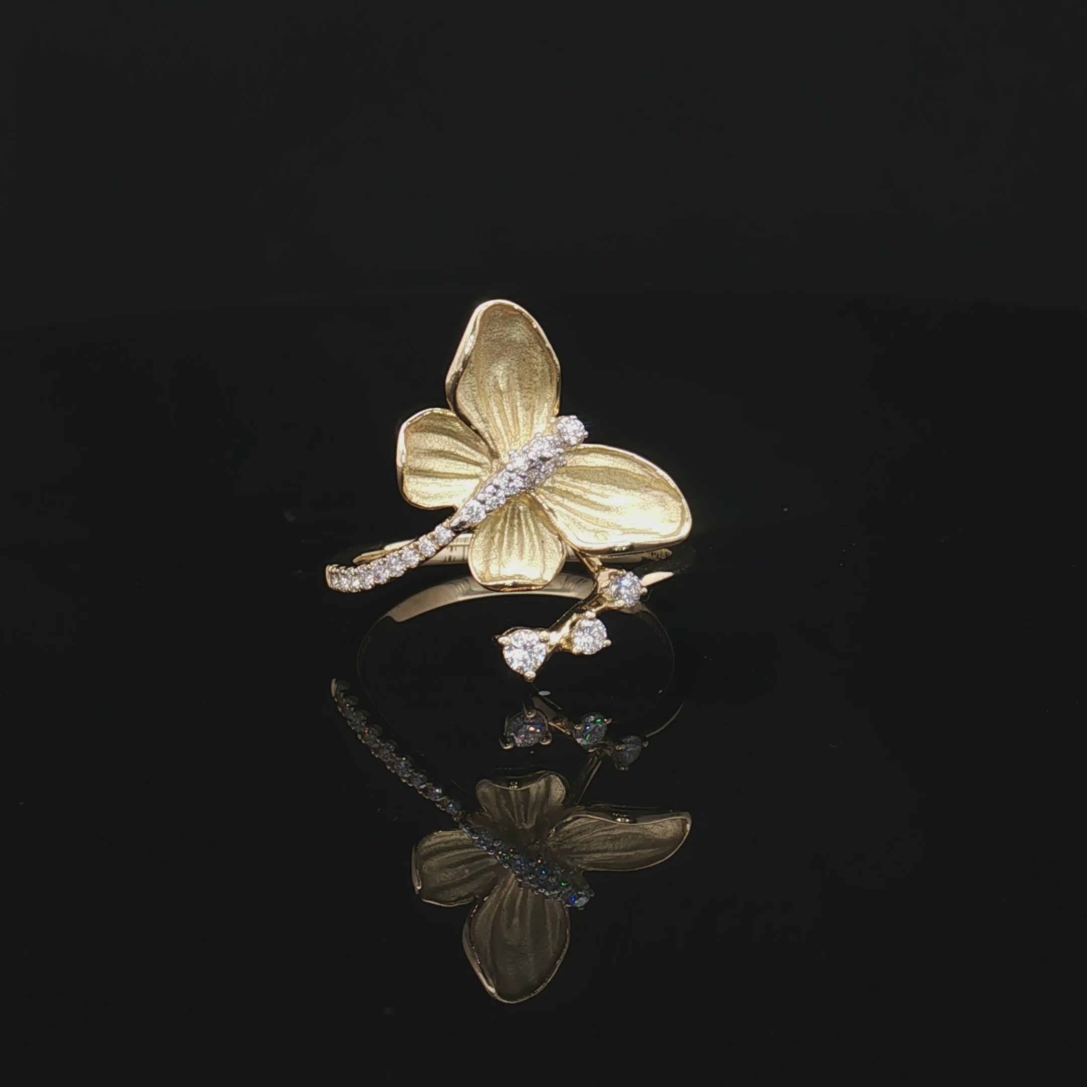 Diamond Fashion Rings - Women
