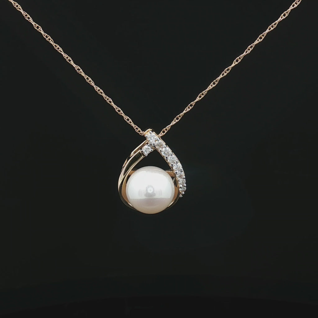 Pearl Pendant