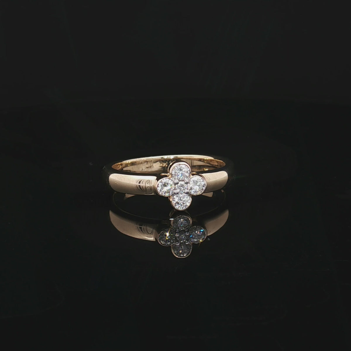 Diamond Fashion Rings - Women
